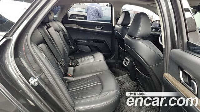 Kia K5 гибрид 3세대 Signature, 2023 12