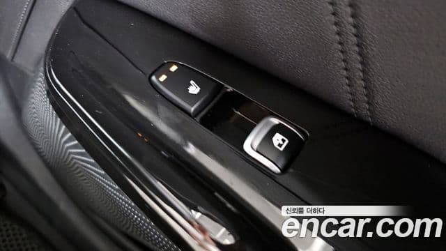 Kia K5 гибрид 3세대 Signature, 2023 18