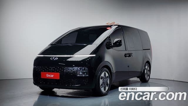 Hyundai Staria Modern, 2022 1