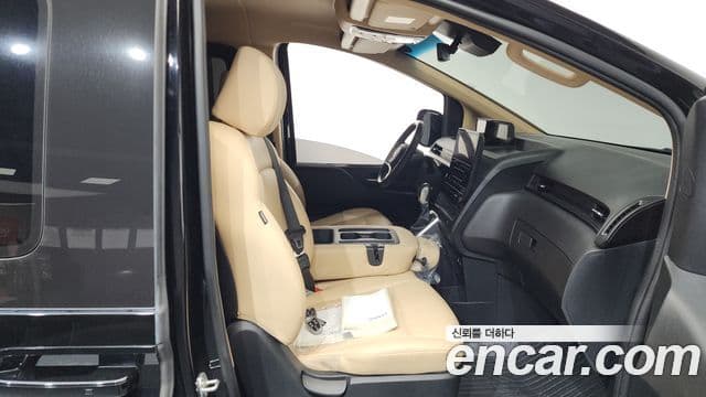 Hyundai Staria Modern, 2022 11