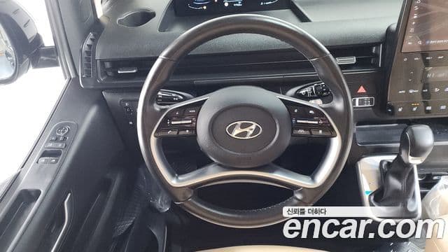 Hyundai Staria Modern, 2022 13