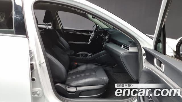 Kia K5 3세대 Prestige, 2023 11