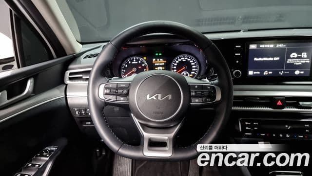 Kia K5 3세대 Prestige, 2023 13