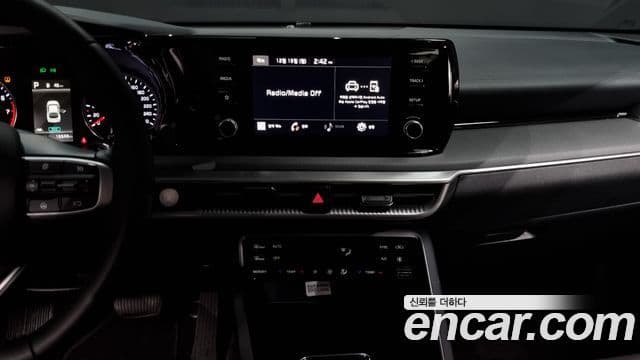 Kia K5 3세대 Prestige, 2023 14