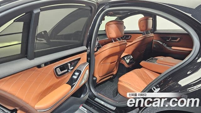 Mercedes-Benz S-класс W223 S400 d 4MATIC, 2022 11