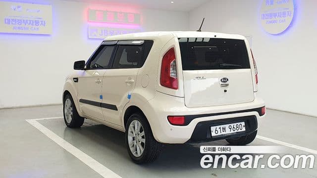 Kia Soul Luxury, 2012 4
