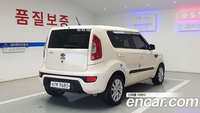 Kia Soul Luxury, 2012 6