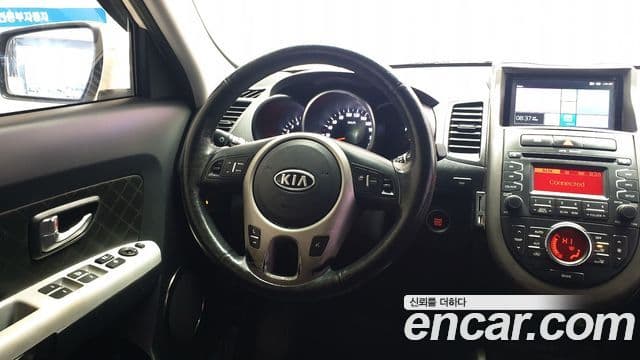 Kia Soul Luxury, 2012 10