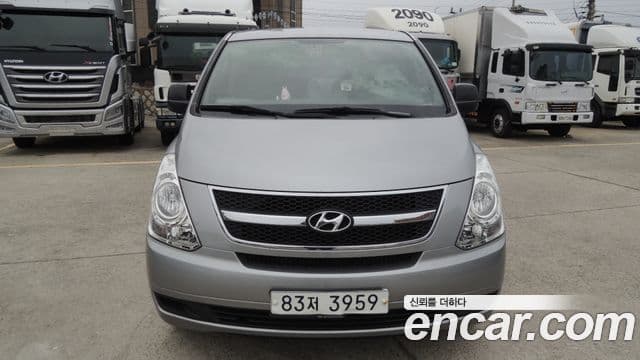 Hyundai Grand Starex CVX Deluxe, 2012 2