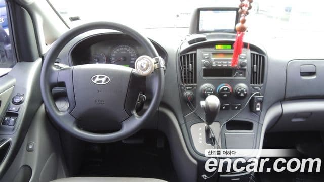 Hyundai Grand Starex CVX Deluxe, 2012 8