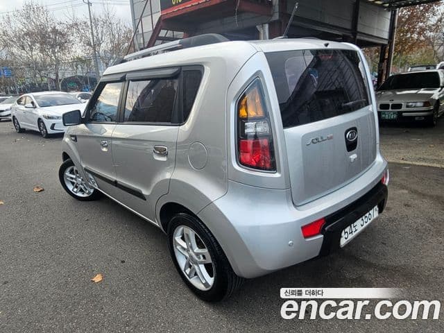 Kia Soul Cosmo, 2009 6