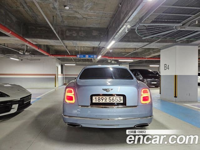 Bentley 뮬산, 2017 все фото