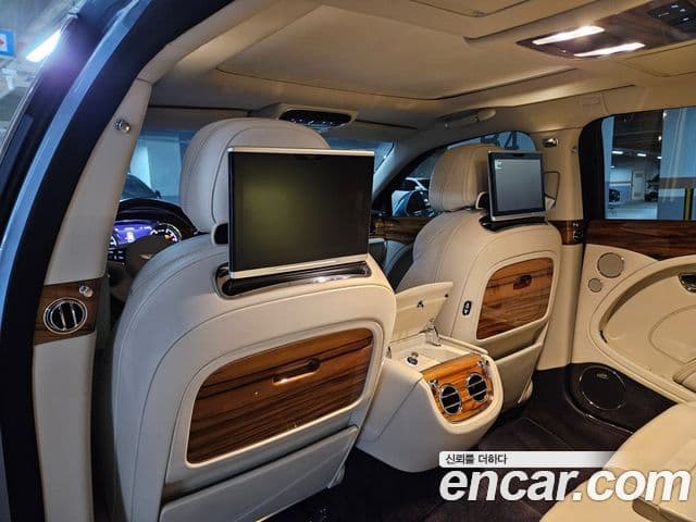 Bentley 뮬산, 2017 9