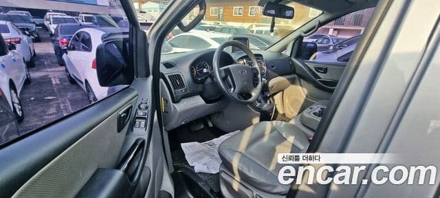 Hyundai Grand Starex Smart, 2018 15