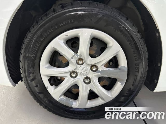 Hyundai Accent(новый кузов / новое поколение) 1.4 VVT Smart, 2015 18