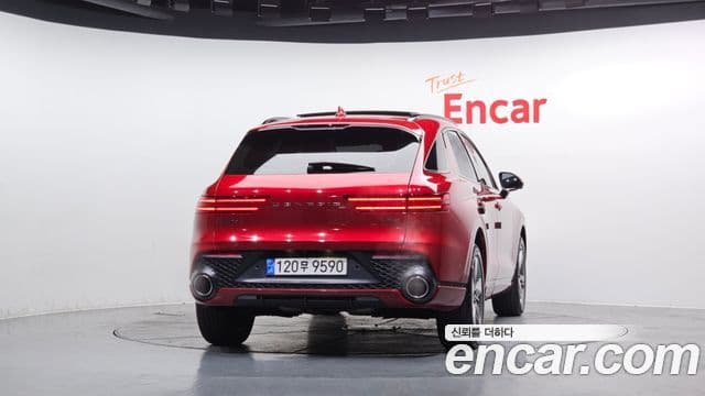 Genesis GV70, 2023 4
