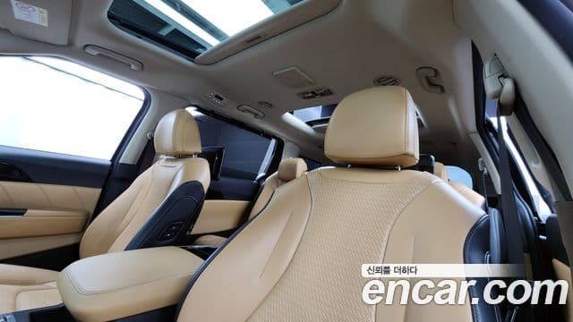 Kia Carnival 4세대 Signature, 2021 17