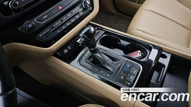 Kia All New Carnival Noblesse, 2016 9