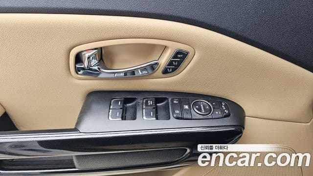 Kia All New Carnival Noblesse, 2016 13