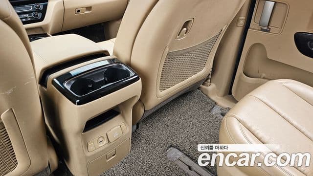 Kia All New Carnival Noblesse, 2016 19