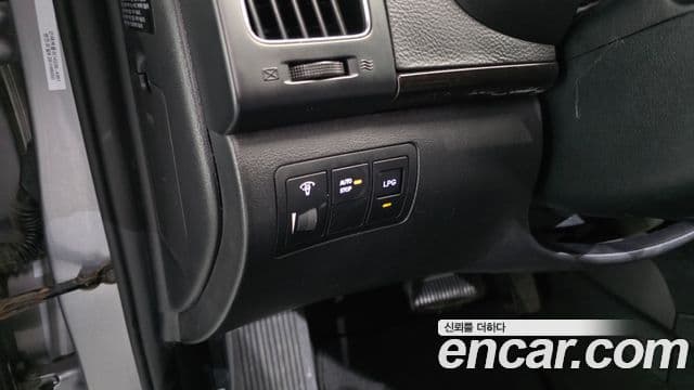 Hyundai Avante гибрид Easy Pack, 2012 16