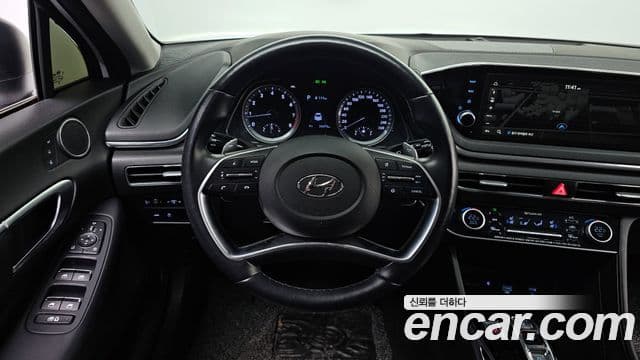 Hyundai Sonata (DN8) Premium Family, 2020 13