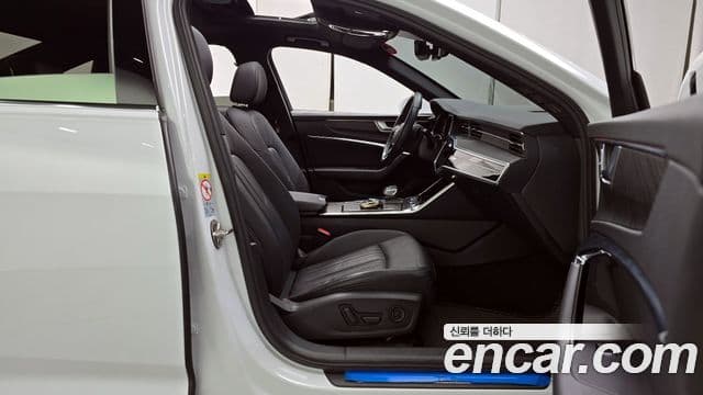 Audi A6 (C8), 2021 10