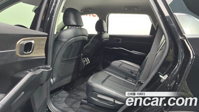 Kia Sorento 4세대 Prestige, 2023 12
