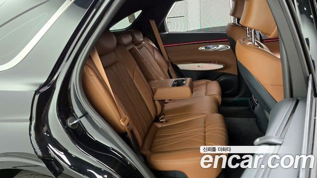 Genesis GV70, 2025 12