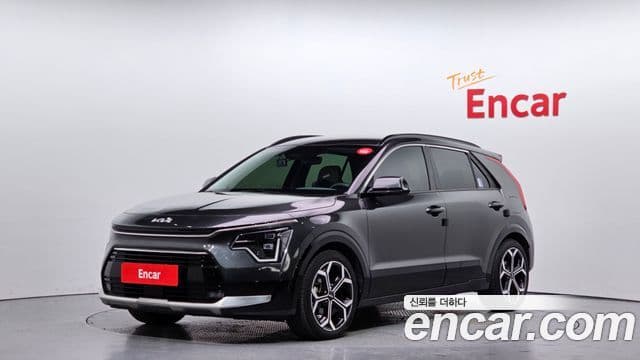 Kia D All New Niro Prestige, 2022 1