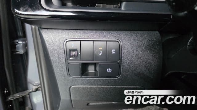 Hyundai Staria Prestige, 2023 13