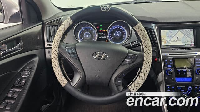 Hyundai YF Sonata Premier, 2012 13