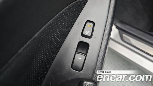 Hyundai YF Sonata Premier, 2012 17