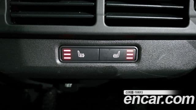 Land Rover Range Rover Evoque 2세대 D180 SE, 2020 18