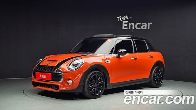 Mini Cooper S 3세대, 2019 1