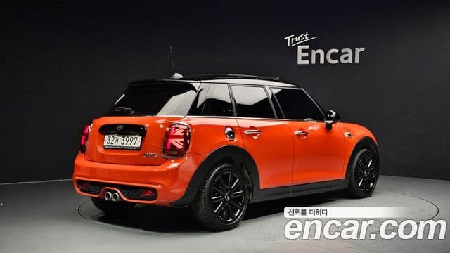 Mini Cooper S 3세대, 2019 2