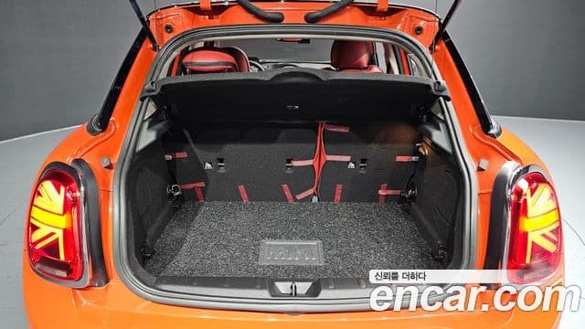 Mini Cooper S 3세대, 2019 20