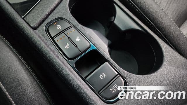 Kia The / новый New Niro Prestige, 2020 17