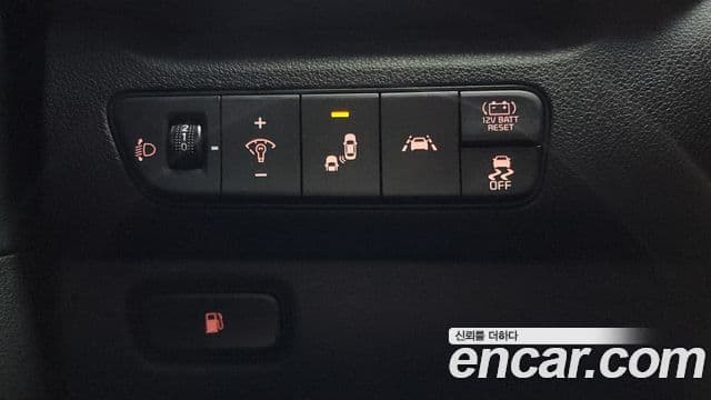 Kia The / новый New Niro Prestige, 2020 18