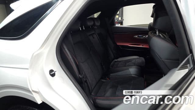 Genesis GV70, 2021 11