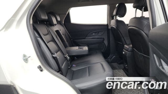 KG모빌리티(SsangYong) Beautiful Korando бензин 1.5 2WD C5, 2022 12