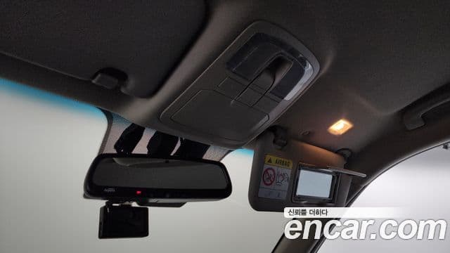 KG모빌리티(SsangYong) Beautiful Korando бензин 1.5 2WD C5, 2022 19