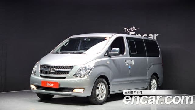 Hyundai Grand Starex CVX Luxury, 2015 1