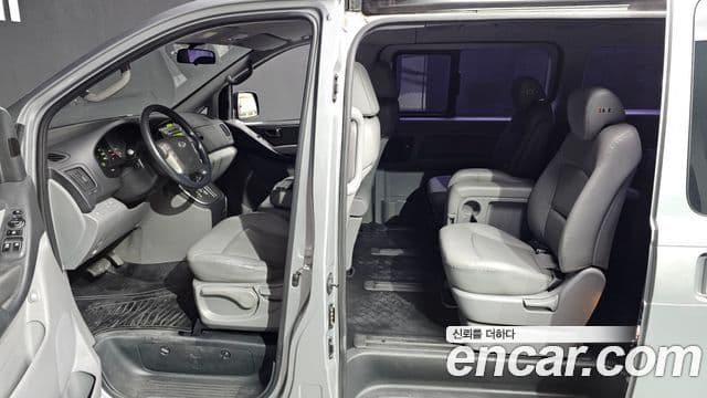 Hyundai Grand Starex CVX Luxury, 2015 10