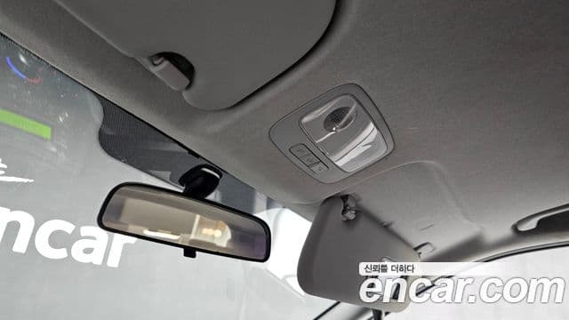 Hyundai Grand Starex CVX Luxury, 2015 17