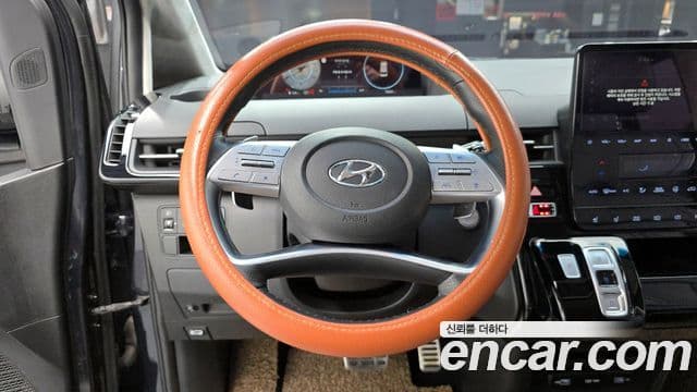 Hyundai Staria Inspiration, 2022 13