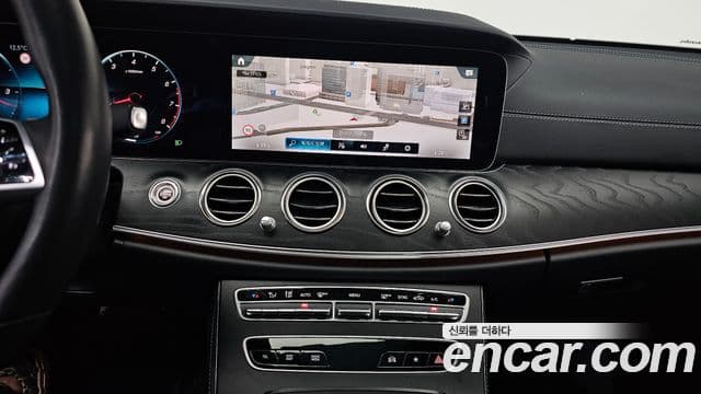 Mercedes-Benz E-класс W213 AMG Line, 2023 14