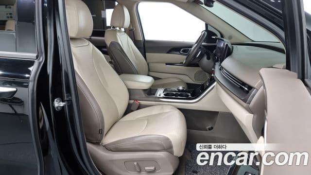 Kia Carnival 4세대 Signature, 2021 10