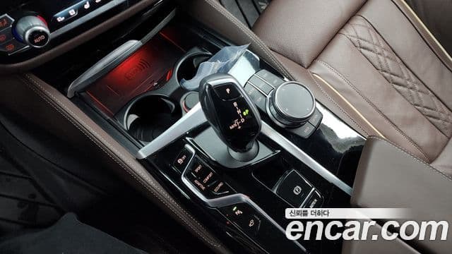 BMW 5시리즈 (G30), 2023 9