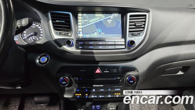 Hyundai All New Tucson Modern, 2016 14